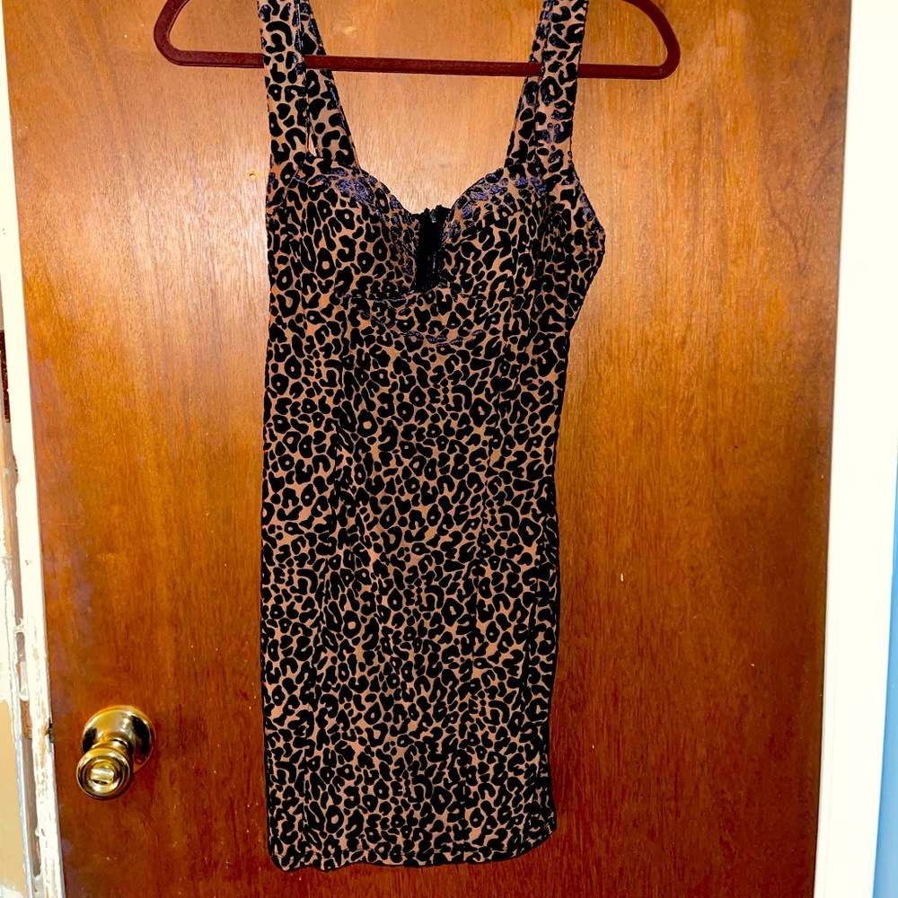 Forever21 Bodycon Cheetah Print Dress